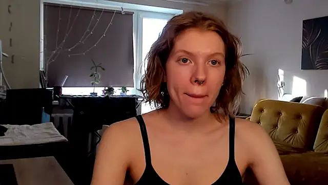 StellaDavis online show from 20, 2, 2025