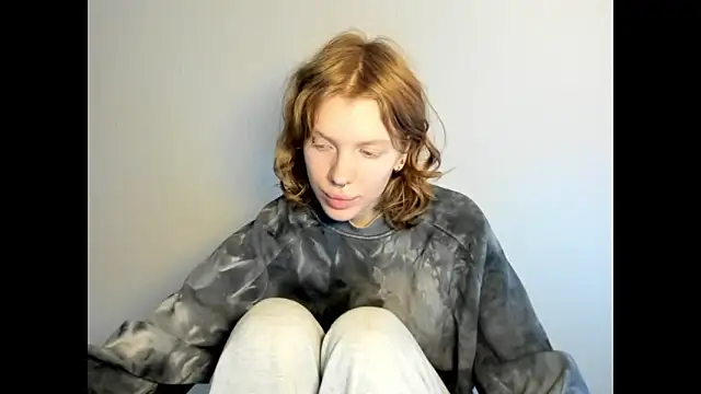 StellaDavis online show from 25, 11, 2025