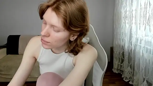 StellaDavis online show from 22, 4, 2026