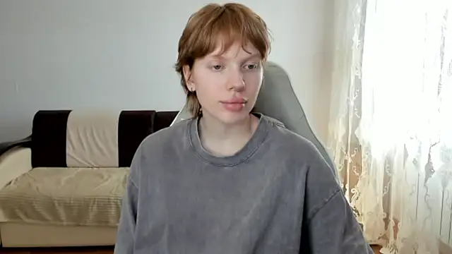 StellaDavis online show from 20, 5, 2026