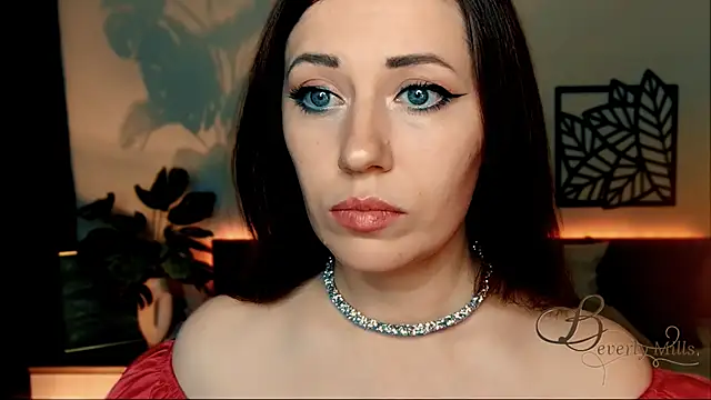 MissBeverlyMills online show from 12, 12, 2024