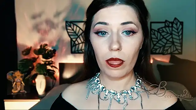 MissBeverlyMills online show from 9, 2, 2025