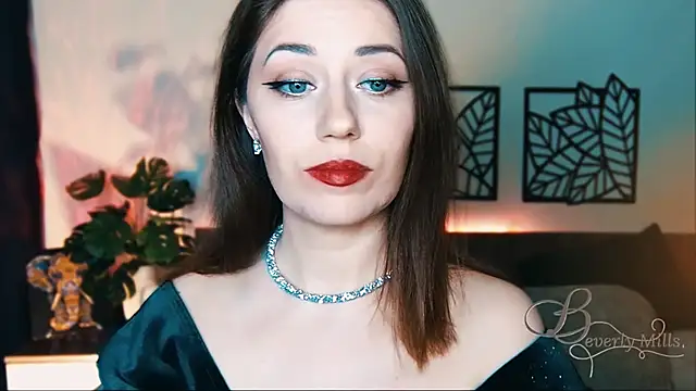 MissBeverlyMills online show from 23, 2, 2025