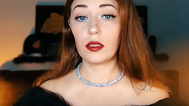 MissBeverlyMills online show from 12, 10, 2025