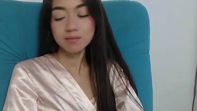 Snapshot of hantonella_ chatting on 2, 12, 2024 hantonella online show from 2, 12, 2024