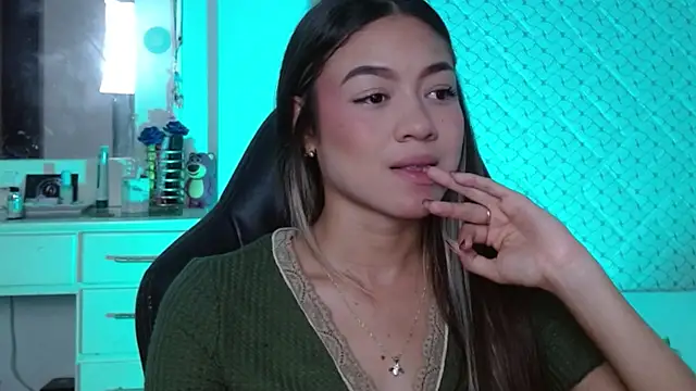 Snapshot of hantonella_ chatting on 28, 7, 2026 hantonella online show from 28, 7, 2026