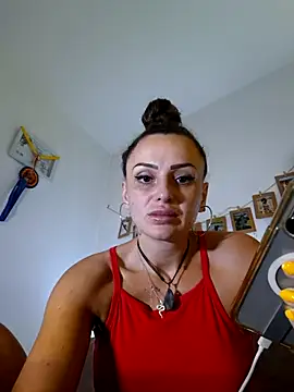 dolcevita002 online show from 2, 7, 2026