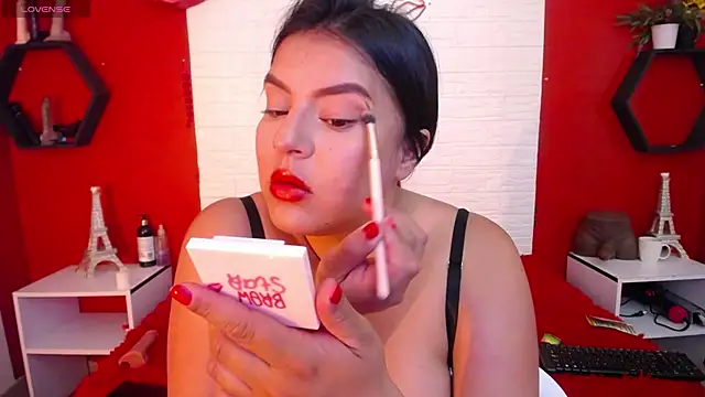 Snapshot of _poison_sweet chatting on 11, 2, 2026 poison sweet online show from 11, 2, 2026