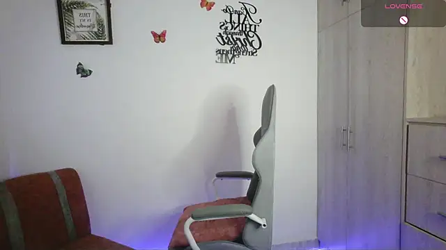 Snapshot of Nala_j8 chatting on 28, 7, 2026 Nala j8 online show from 28, 7, 2026