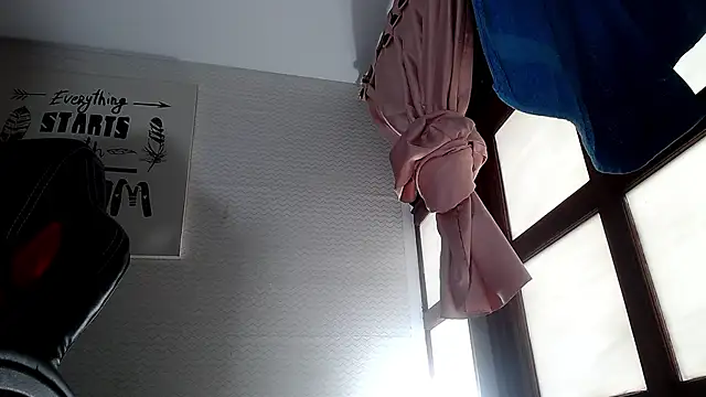 Lina23  online show from 16, 4, 2026