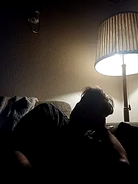 Snapshot of MArciQuarky chatting on 5, 3, 2025 MArciQuarky online show from 5, 3, 2025