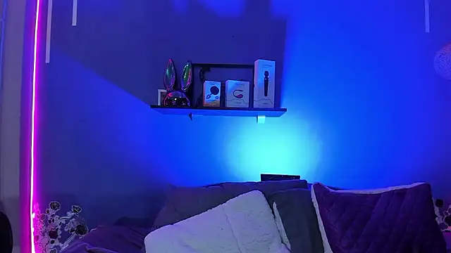 Alexa Espinoza online show from 3, 12, 2024