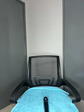 Kinkyy  online show from 24, 4, 2026