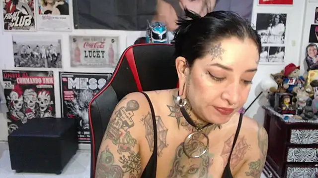 Rollyderolandia666 online show from 2, 12, 2025