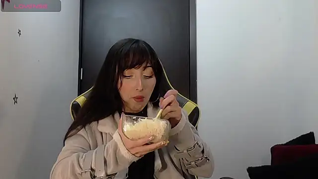 v1cky  online show from 6, 10, 2025