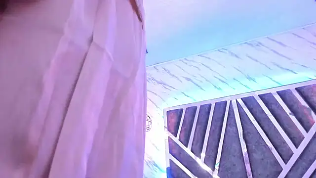 Emmapark  online show from 8, 2, 2025