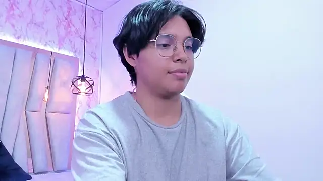 Emmapark  online show from 20, 3, 2025