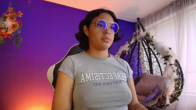 Emmapark  online show from 21, 4, 2026