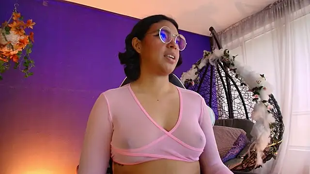 Emmapark  online show from 28, 4, 2026