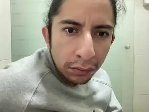 littlelatinhunter online show from 17, 12, 2025