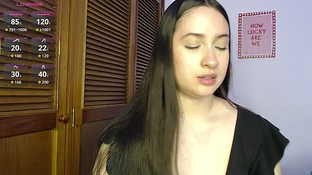 sofiaduque 26 online show from 20, 4, 2026