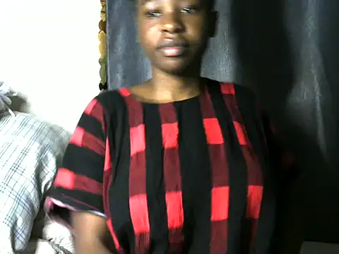 Snapshot of Novah_ chatting on 4, 6, 2026 Novah online show from 4, 6, 2026