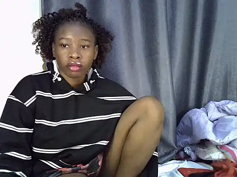 Novah  online show from 13, 7, 2026