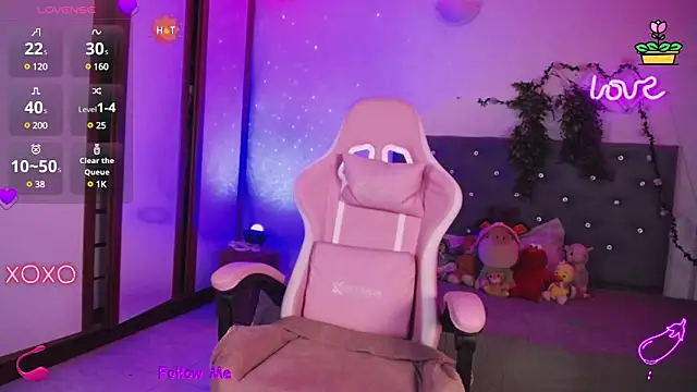 Snapshot of SexyLuna__ chatting on 27, 1, 2025 SexyLuna online show from 27, 1, 2025