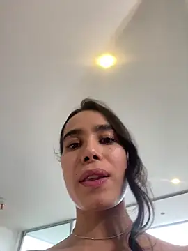 Irish Collins online show from 2, 1, 2025