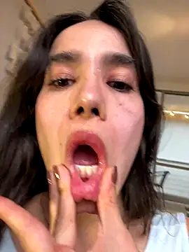 Irish Collins online show from 12, 9, 2025