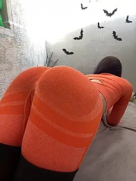 Erotic Synth Goddess online show from 7, 4, 2026