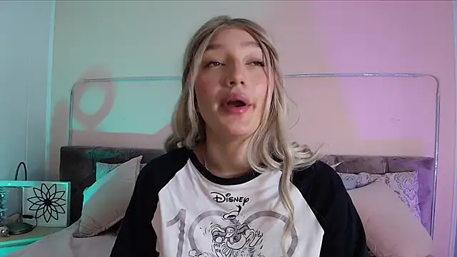 Giaa Ross online show from 17, 1, 2025