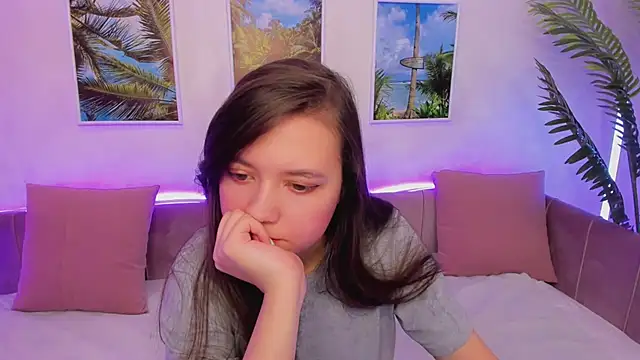 Lina Brownie online show from 15, 1, 2025