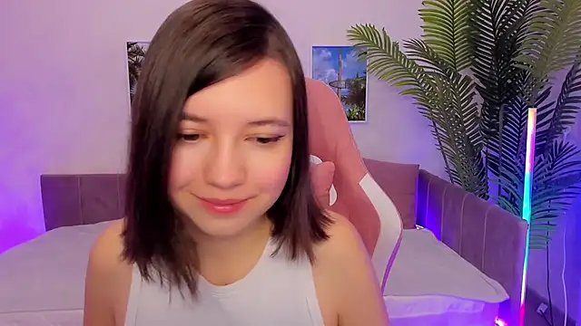 Lina Brownie online show from 9, 3, 2025