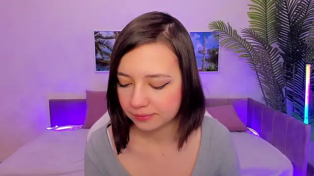 Lina Brownie online show from 15, 3, 2025