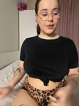 fuckdoll 18 online show from 25, 1, 2025