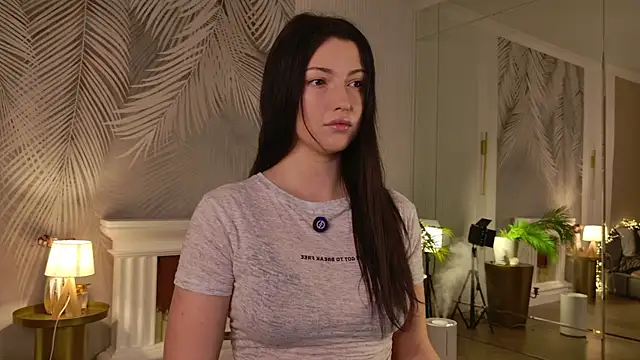 Miley Smile online show from 6, 2, 2026