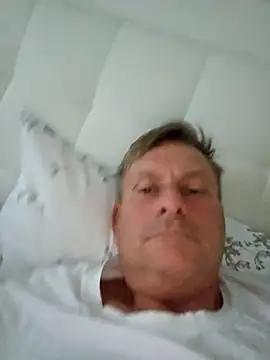 johnnym1 online show from 25, 11, 2025