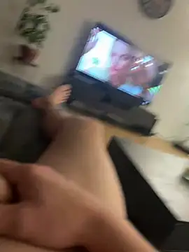 moi seul online show from 8, 12, 2024