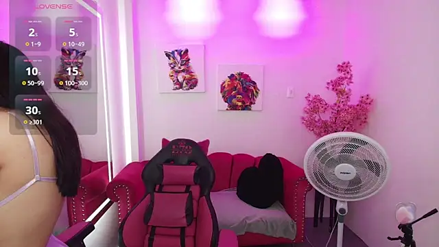 Miss dolly  online show from 25, 9, 2025