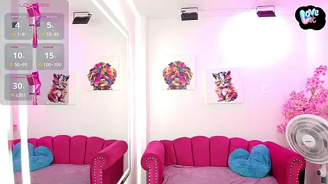 Miss dolly  online show from 4, 11, 2025