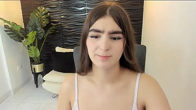 sofia 44 online show from 10, 2, 2025