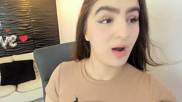 sofia 44 online show from 25, 4, 2026