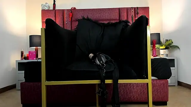 CharlotteScotte online show from 9, 3, 2026