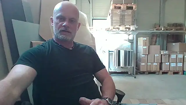 Snapshot of Boomerhun chatting on 4, 5, 2026 Boomerhun online show from 4, 5, 2026