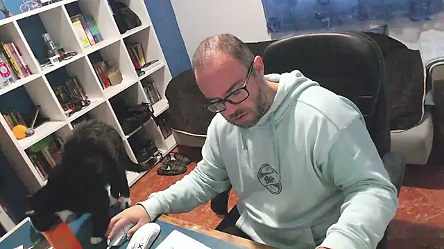 ravingr4d4 online show from 17, 11, 2025