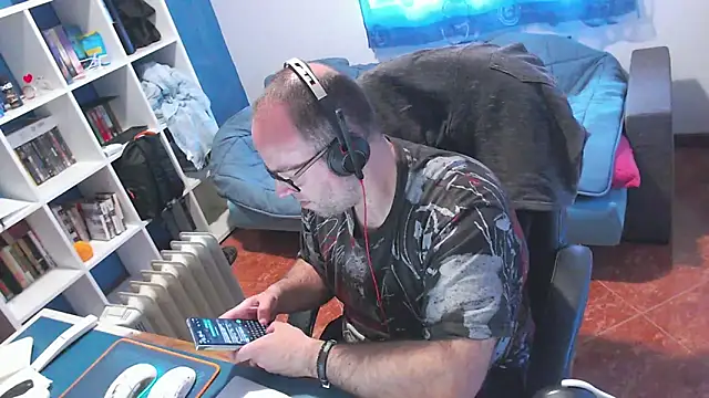 ravingr4d4 online show from 1, 4, 2026