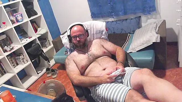 ravingr4d4 online show from 21, 7, 2026
