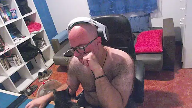 ravingr4d4 online show from 29, 7, 2026