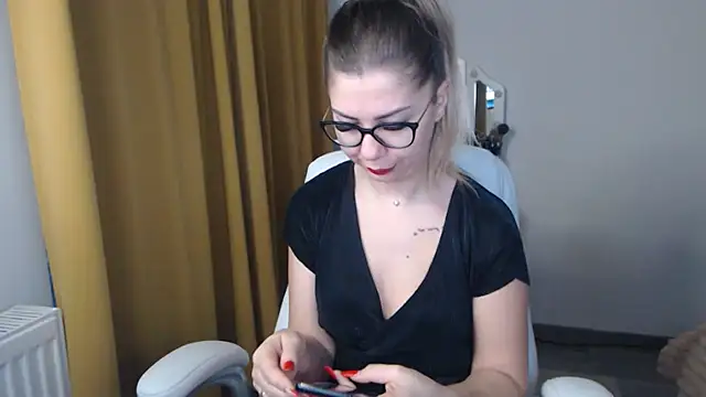 SugarErika online show from 14, 1, 2025